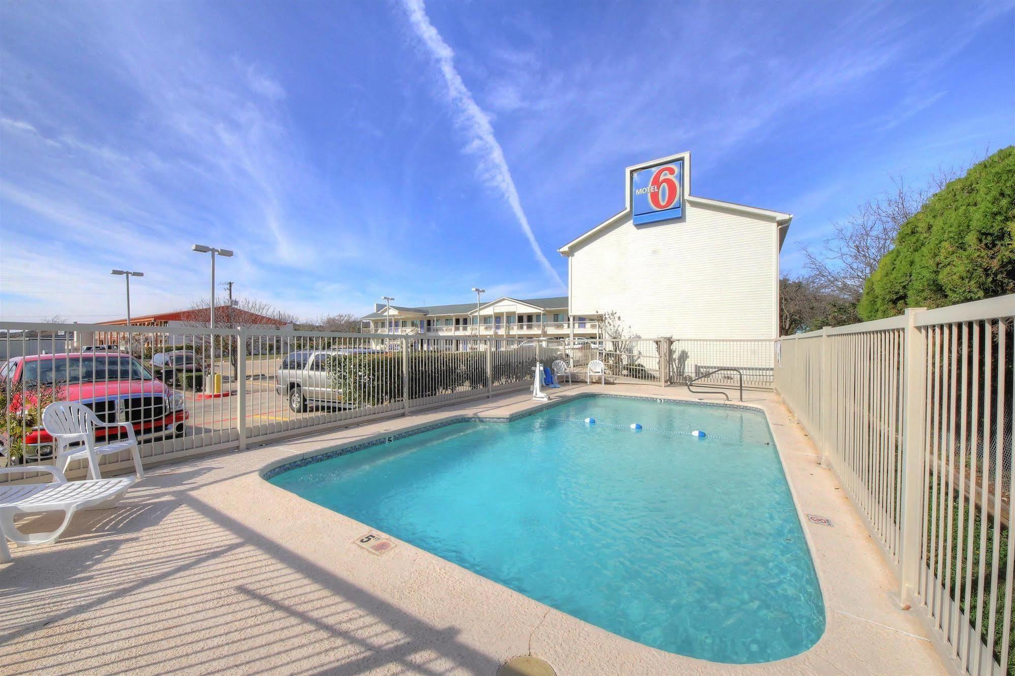 Motel 6-Kerrville, Tx Exterior photo