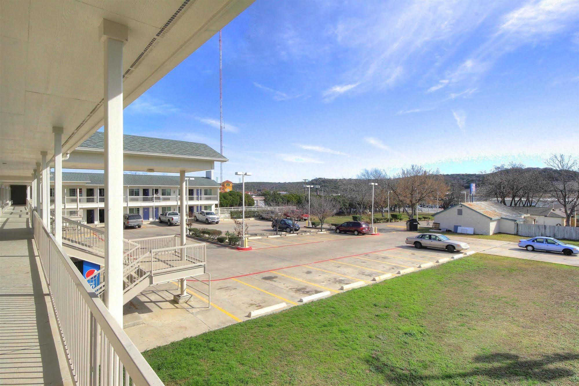 Motel 6-Kerrville, Tx Exterior photo